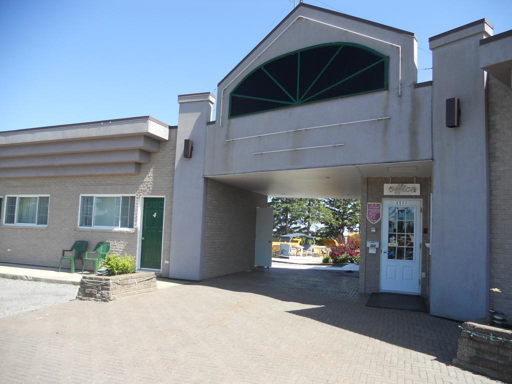 Motel Normandie Louiseville Екстер'єр фото